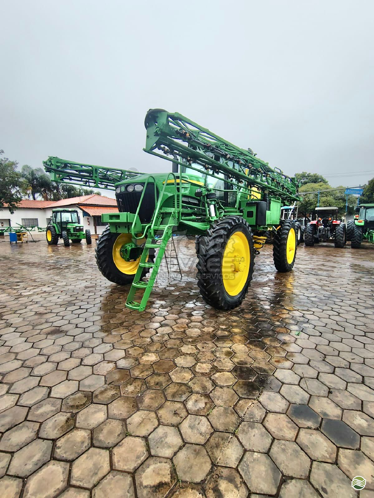 JOHN DEERE 4730 de Agro Novaes Máquinas Agrícolas